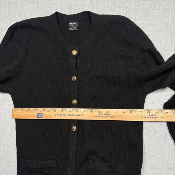 VTG CHANEL Cashmere Cardigan Black Gold Button Front Pocket Sweater Chest 35" - Picture 9 of 13
